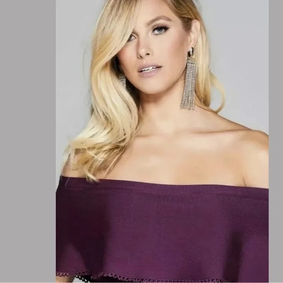 NWOT Marciano Meldon Off The Shoulder Bandage Gown in Plum - Picture 13 of 14